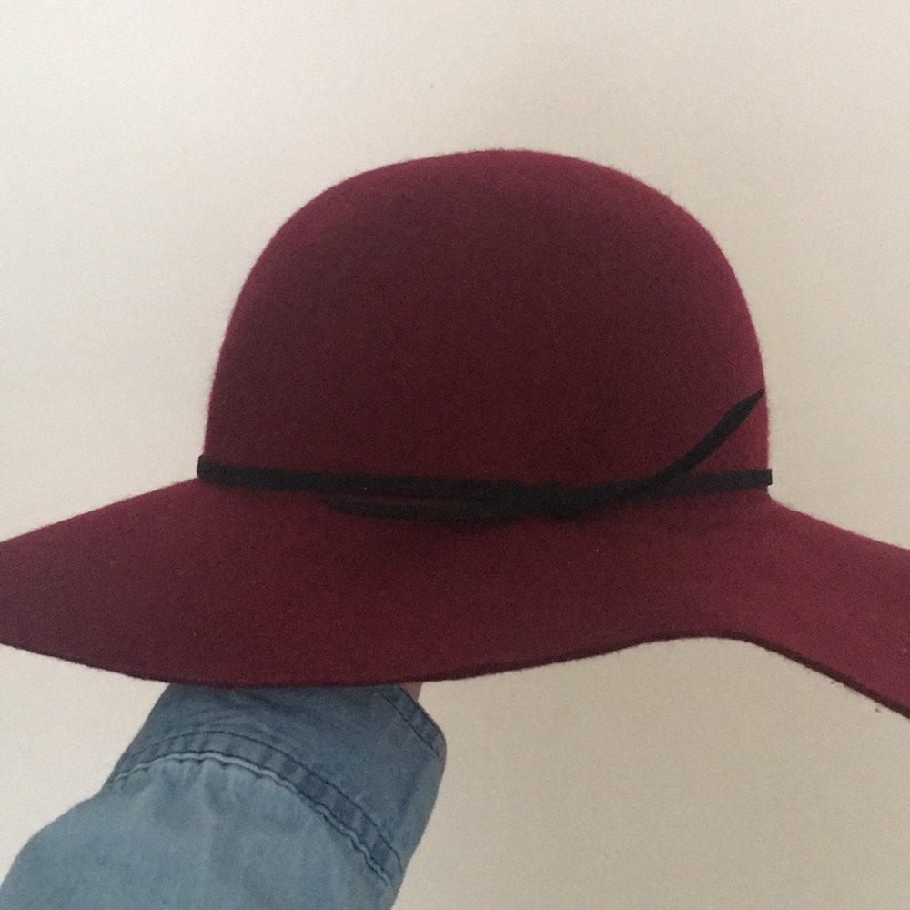 Burgundy felt hat!